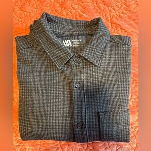 VRST; Men's Long Sleeve Button Down Plaid Shirt